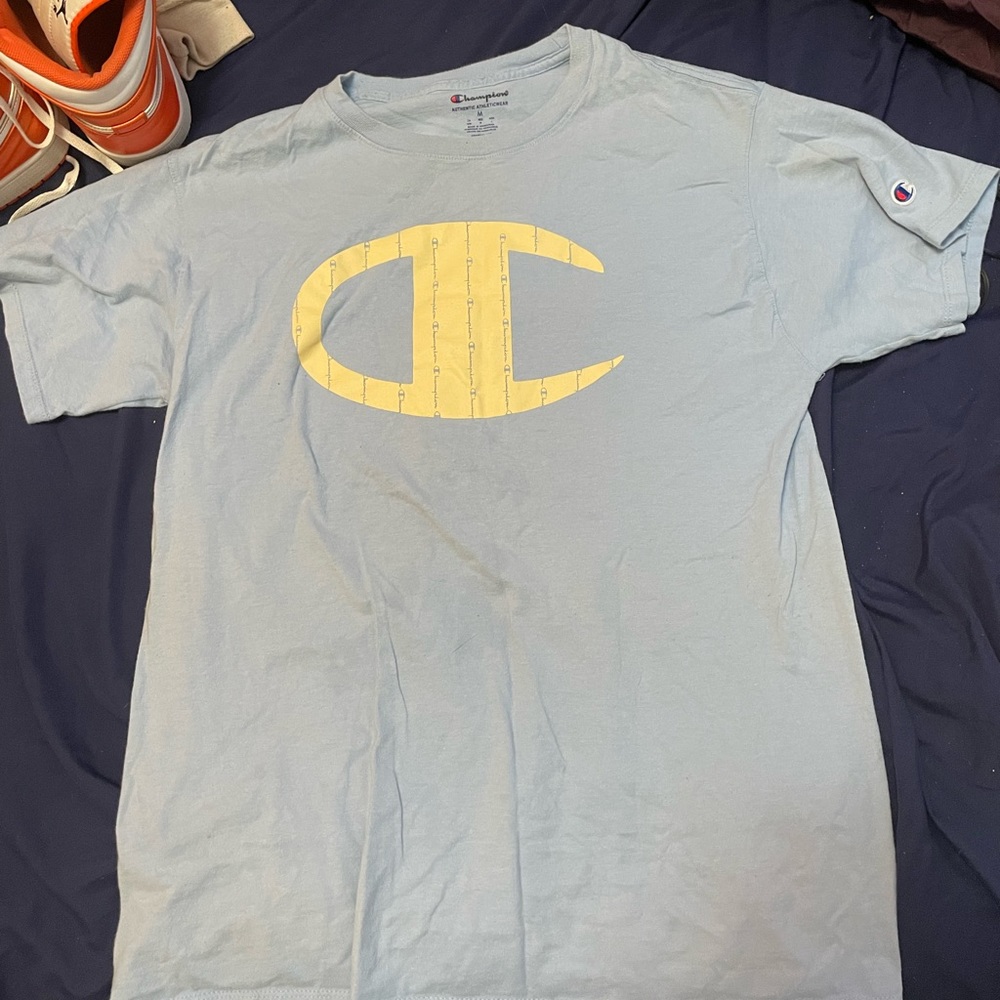 Champion T-shirt